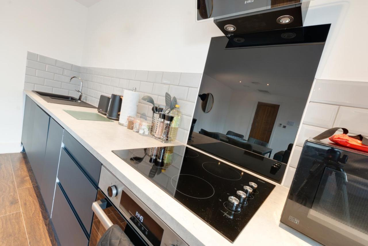 Mathew Street City Centre Apartments By Happy Days Liverpool Bagian luar foto