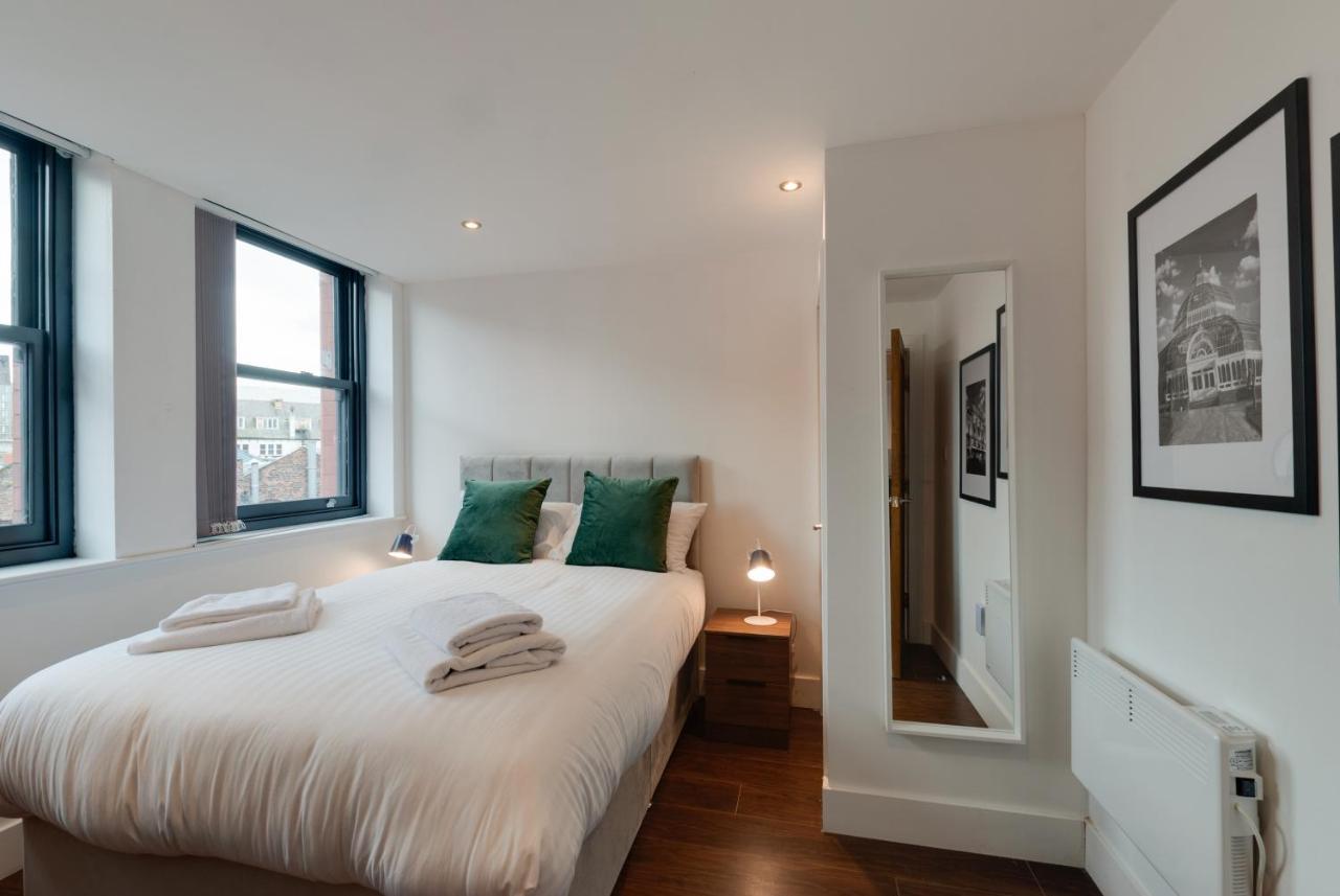 Mathew Street City Centre Apartments By Happy Days Liverpool Bagian luar foto